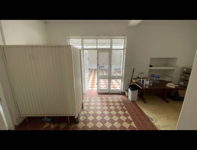 300M² BUSINESS FOR SALE IN MORNINGSIDE